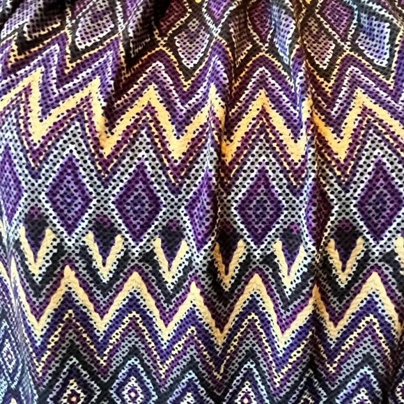 🎄Cato Aztec Pattern Halter Top - Picture 3 of 10